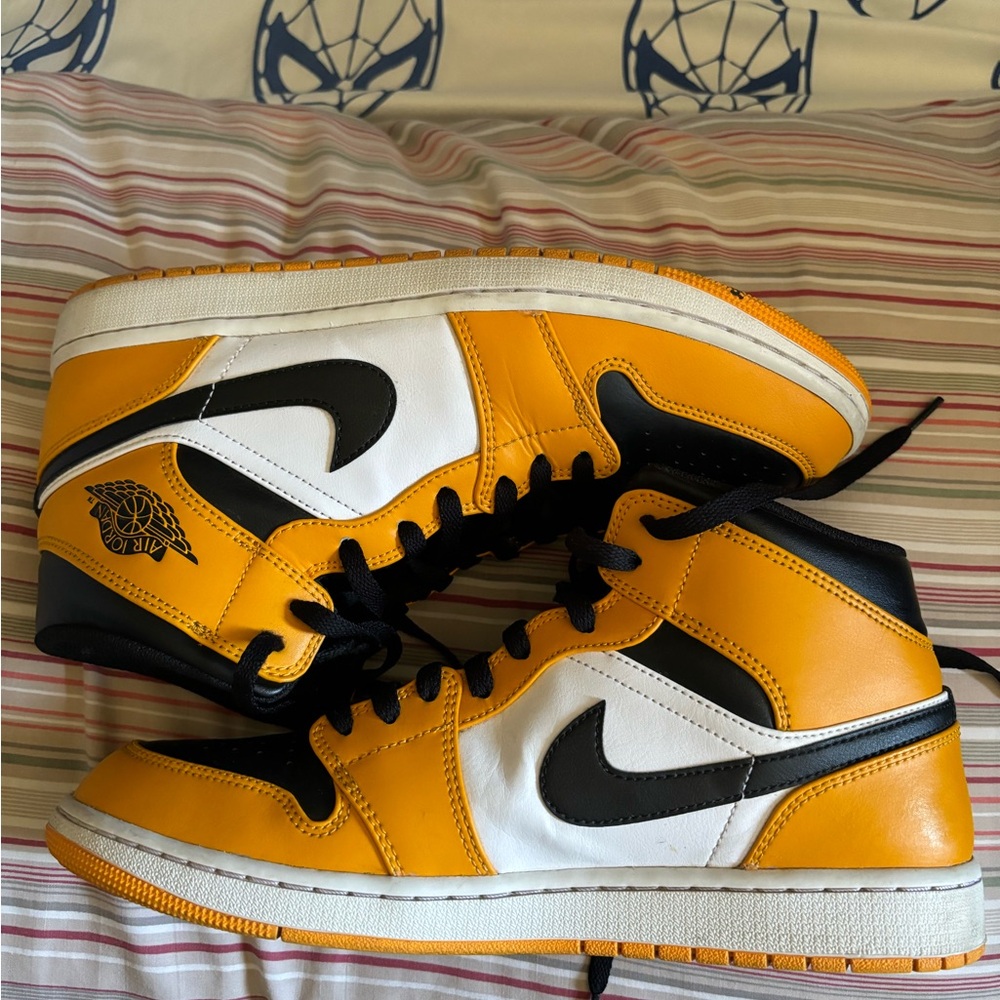 Jordan 1 Mid Taxi Men sz 11